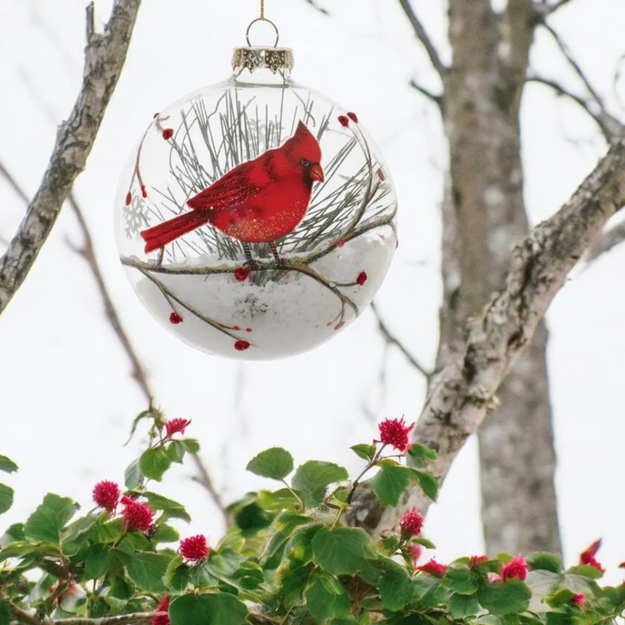 Cardinal and Snow Scene Glass Ball Ornament< New