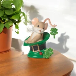 - Irish You Luck Figurine<Charming Tails Online