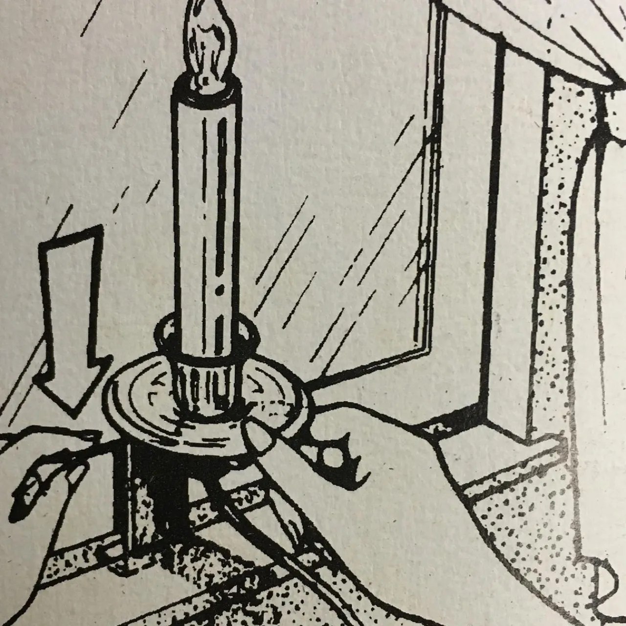 Electric Plug-In Window Candle with Gold Base< Best