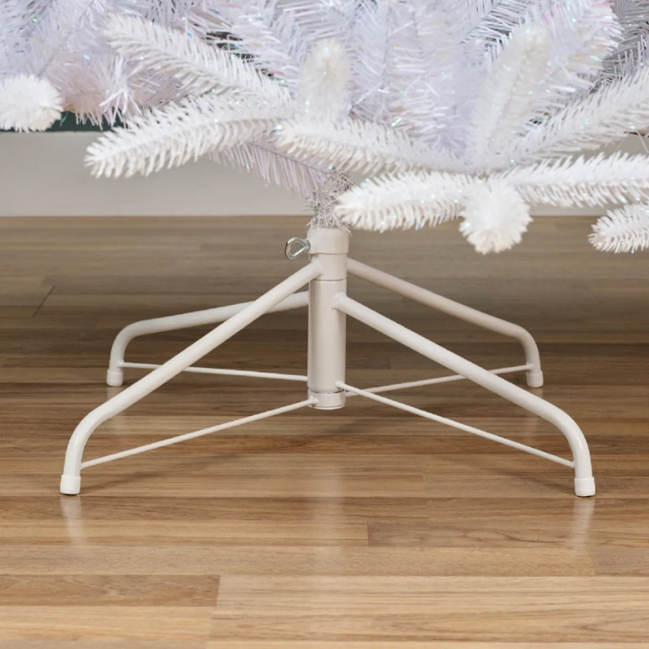 Everlands 8 Foot White Copenhagen Fir Unlit Tree< New