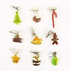 Festive Feast Baubles< Online