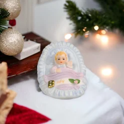 Growing Up Girls - Baby's 1st Year Figurine Blonde Baby< Fashion