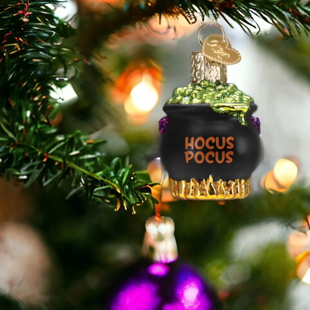 Halloween Mini Cauldron Ornament<Old World Glass Outlet