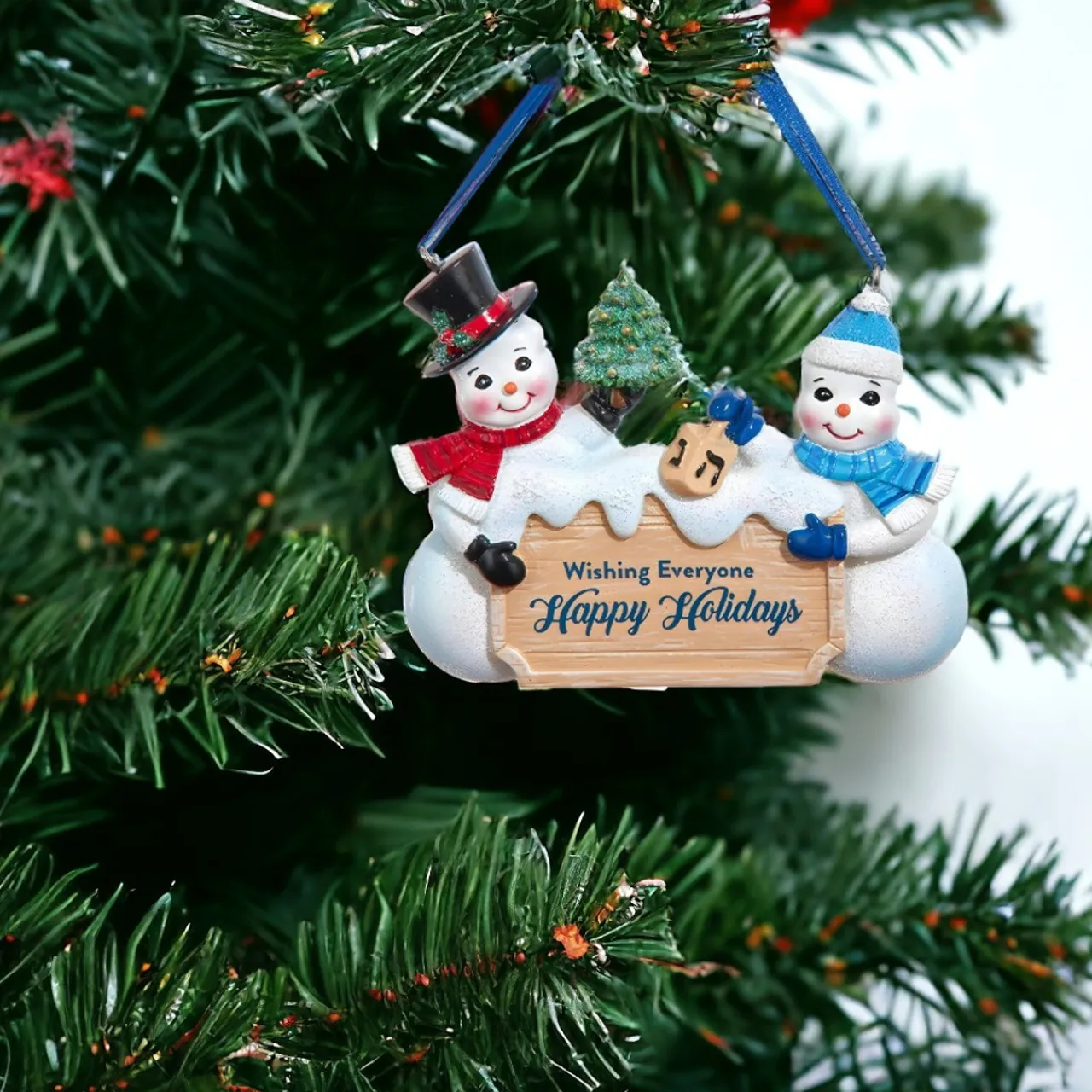 Hanukkah Wishing Everyone Happy Holidays Snow Couple Ornament<Kurt Adler Sale