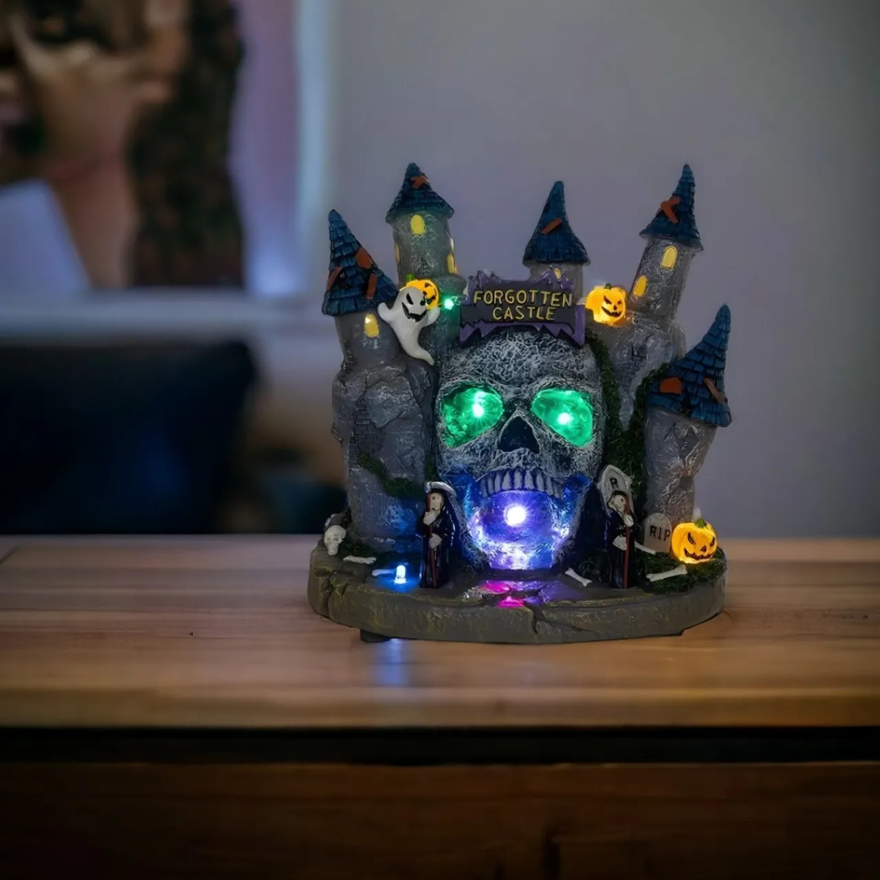 LED Lighted Skull Castle Table Piece<Kurt Adler Fashion