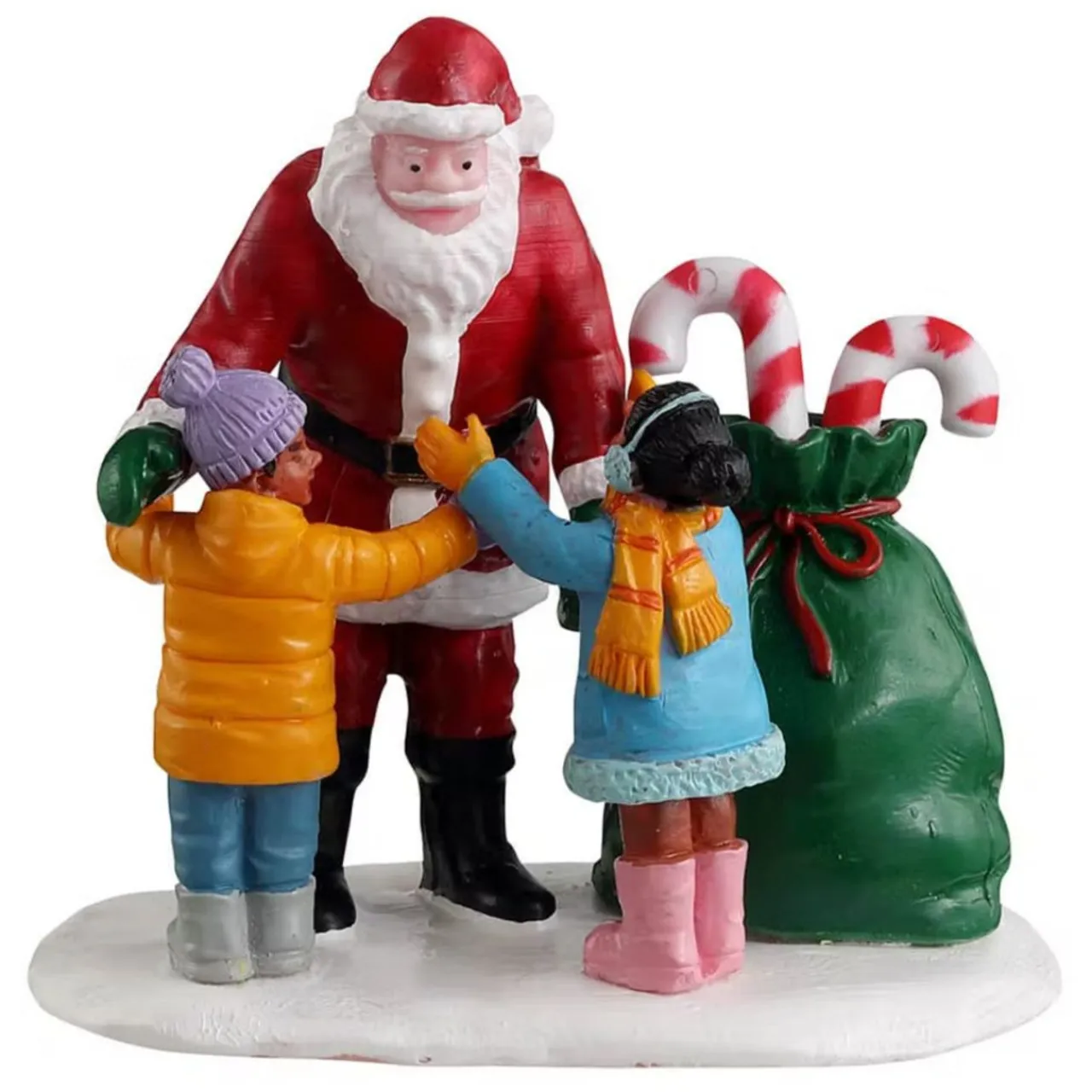 - Santa Gets A Hug - The Christmas Loft<Lemax Outlet