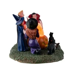 - Spooky Town - Monster Marshmallow Roast<Lemax New