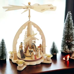 Nativity Christmas Pyramid<Richard Glaesser New
