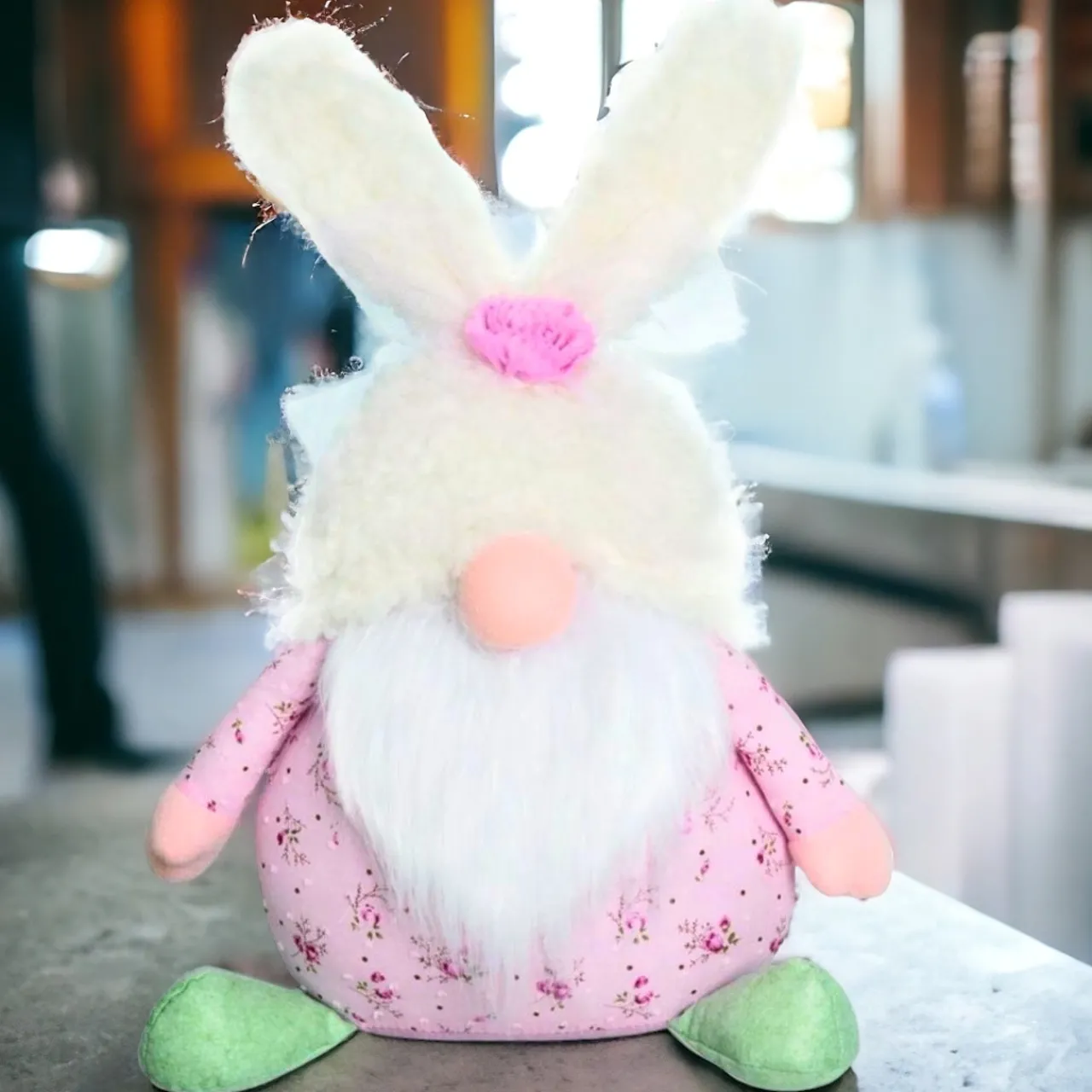 Pink Floral Bunny Gnome | The Christmas Loft< Hot