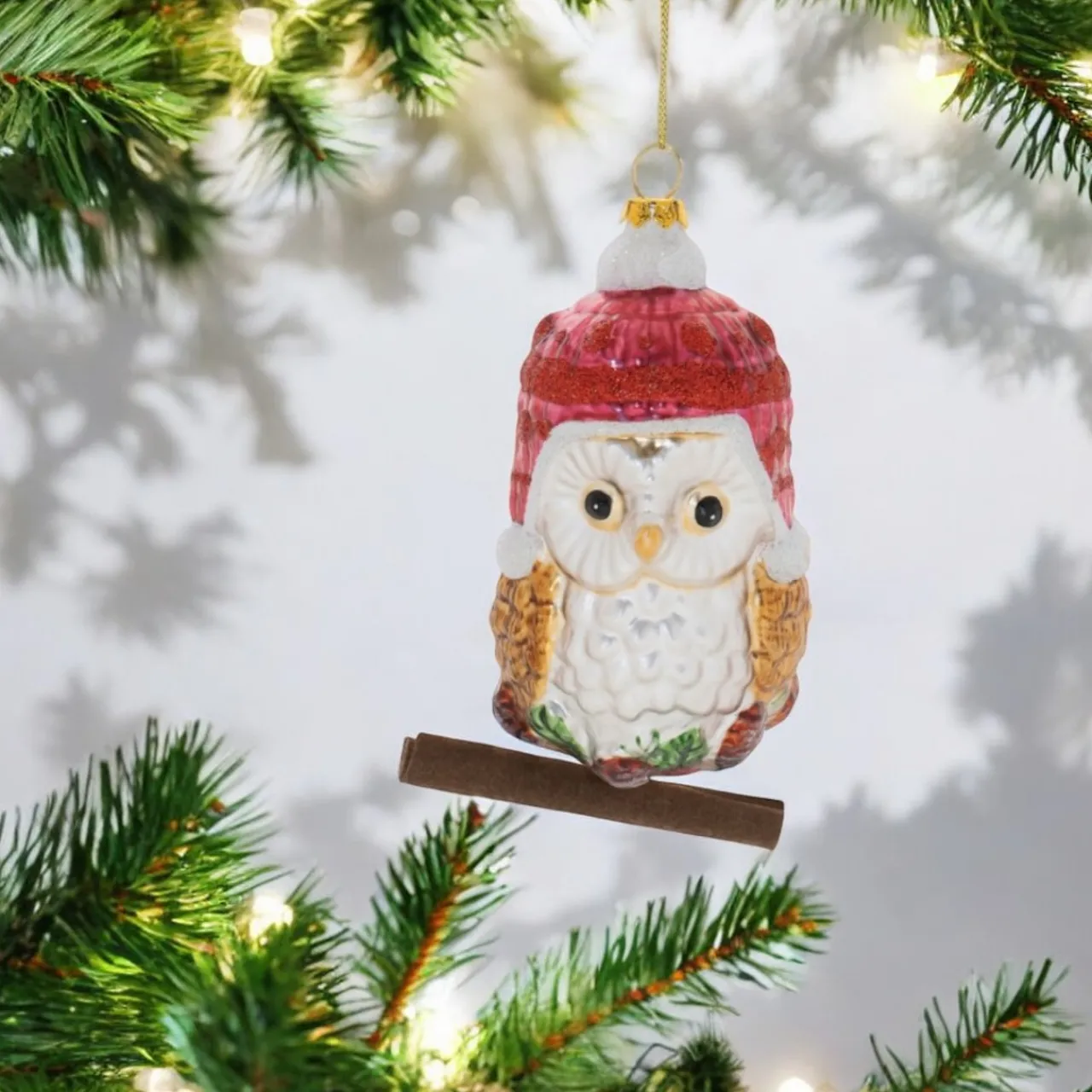 Red Hat Owl Ornament< Clearance