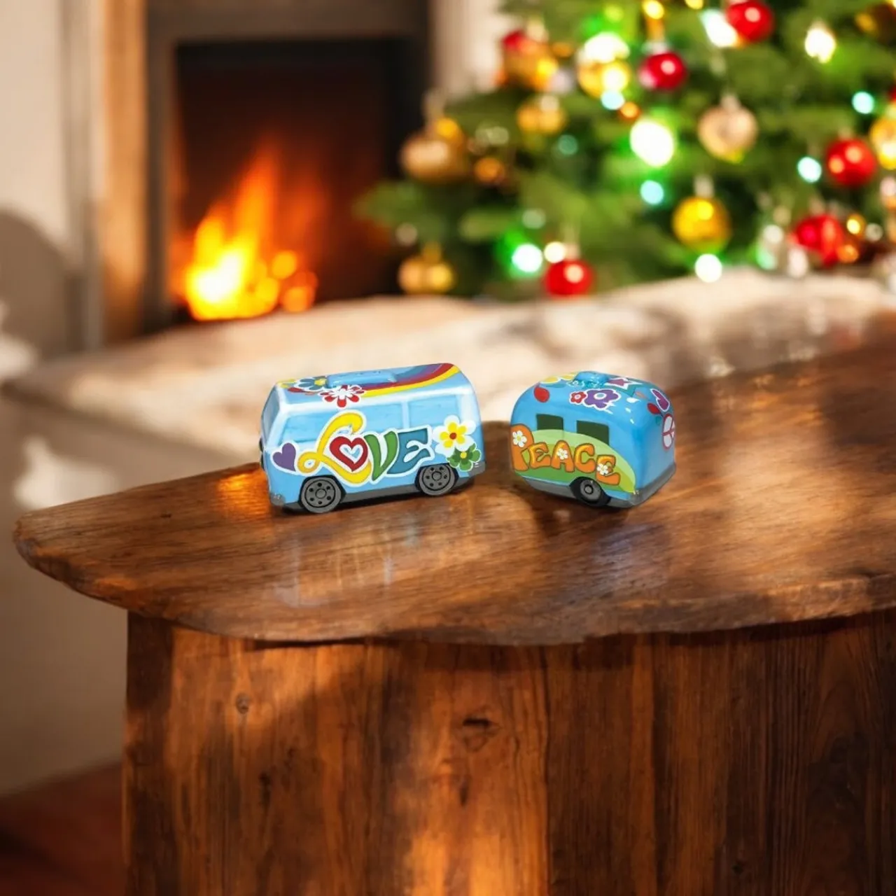 Road Trip Bus & Trailer Salt & Pepper Shaker Set< Outlet