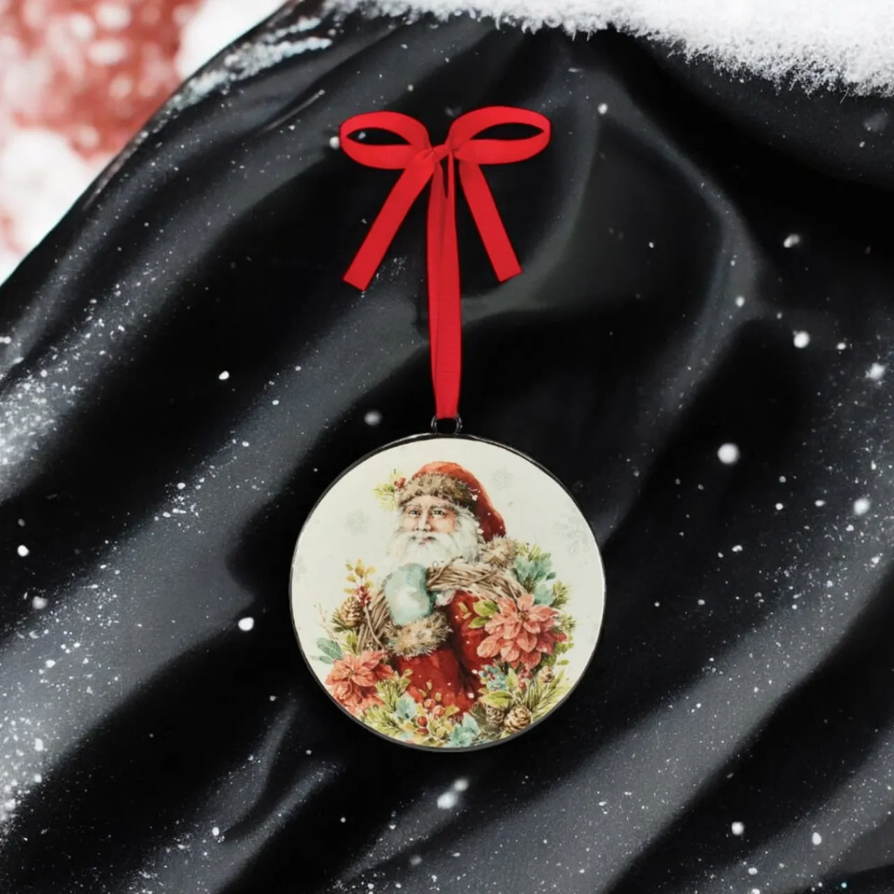 Santa Disc Ornament< Sale