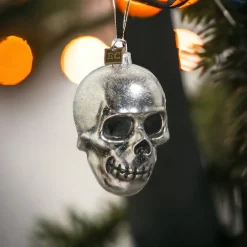 Skully Ornament< Hot
