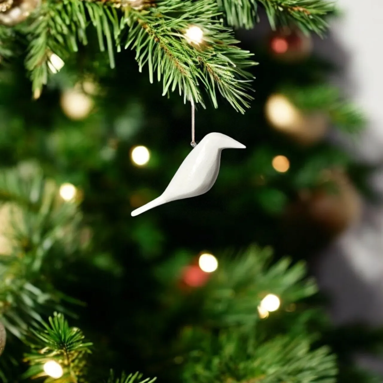 White Wood Bird Ornament< Outlet
