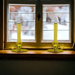 Williamsburg LED Window Candle With Auto Sensor - The Christmas Loft< Outlet